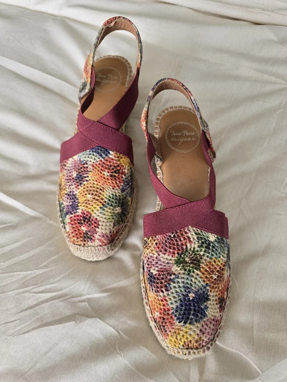 TONI PONS Multicolor Woven Floral Espadrille Wedge Sandals 7.5-8 (EU 38) - EUC